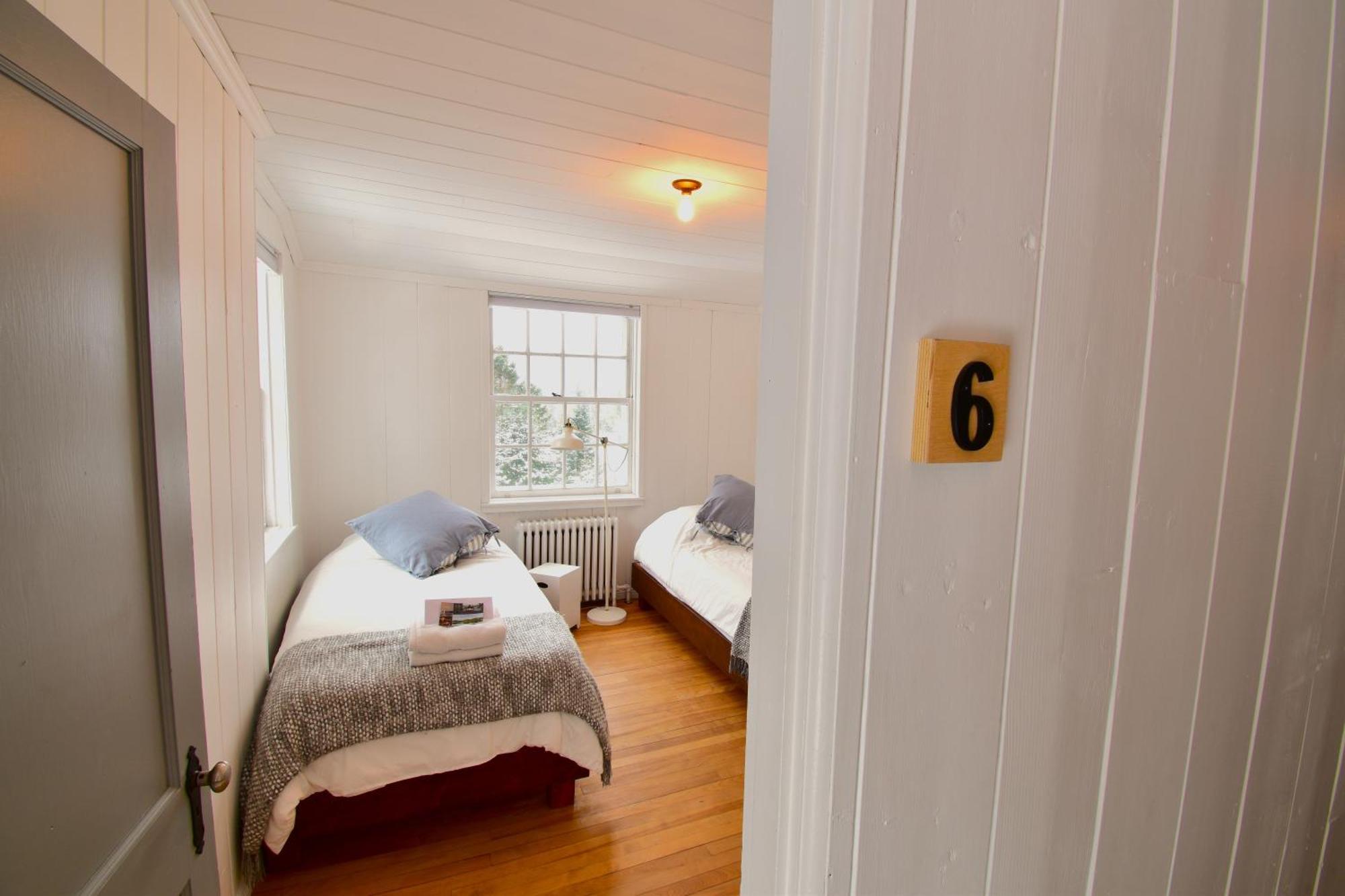 Le Partage Lodge: Destination Plein Air Et Sociale Val-Morin Exteriör bild